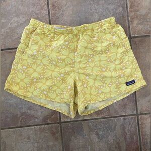 Patagonia Yellow Floral Patterned Women’s Baggies